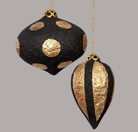 Papier Mâché Bauble / Black Acorn & Onion